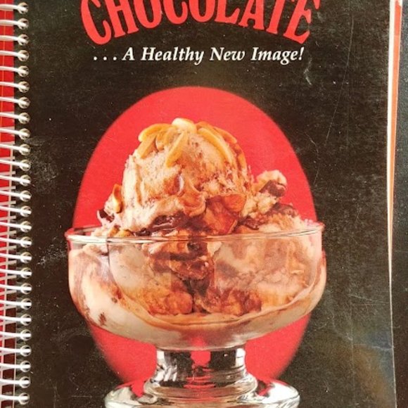 4 Cookbooks featuring chocolate - Picture 4 of 5